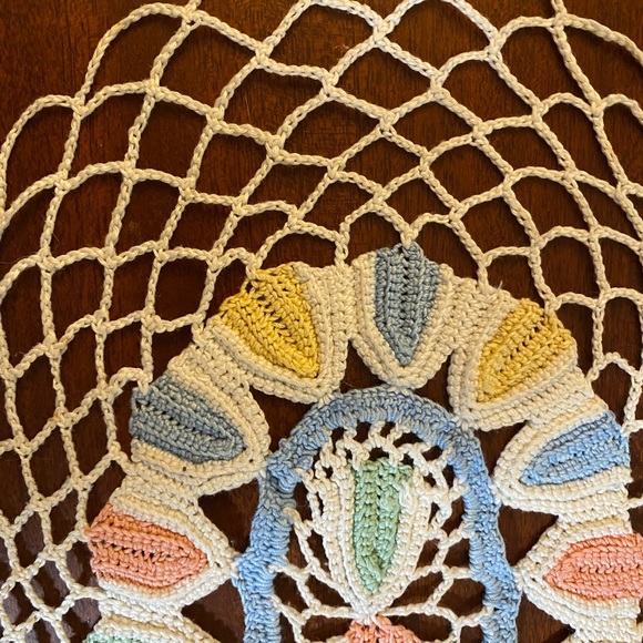 Hand-crocheted Pastel Oval Doily - Picture 4 of 5